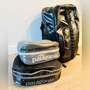 Patagonia Black hole bag and packing cube bundle